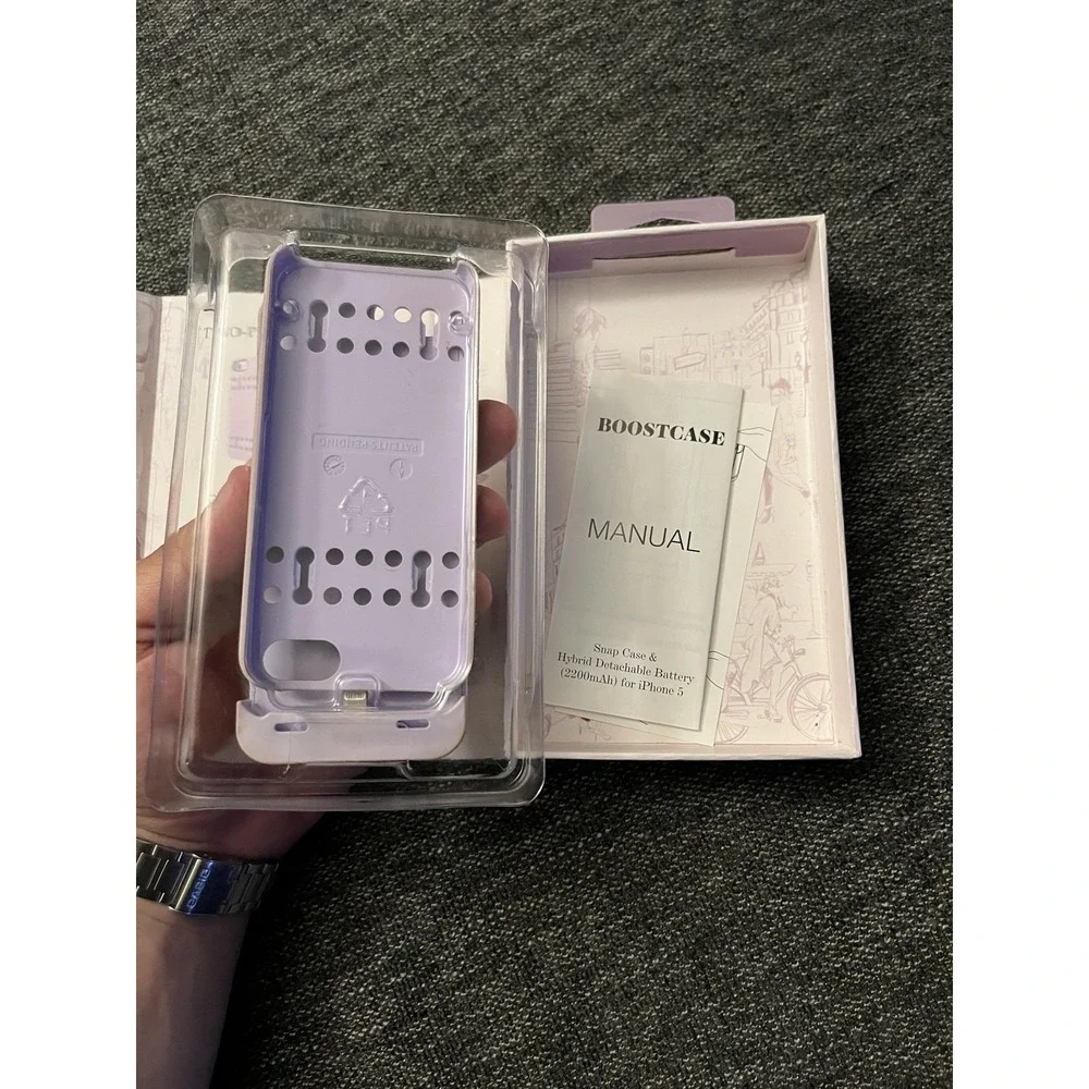 Boostcase Hybrid Battery Case IPhone 5 5s Purple Detachable 2200mAh Power Cover